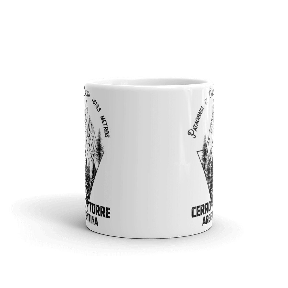 Taza blanca brillo montaña Cerro Torre vista frontal