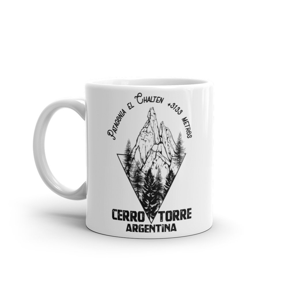 Taza blanca brillo montaña Cerro Torre vista izquierda