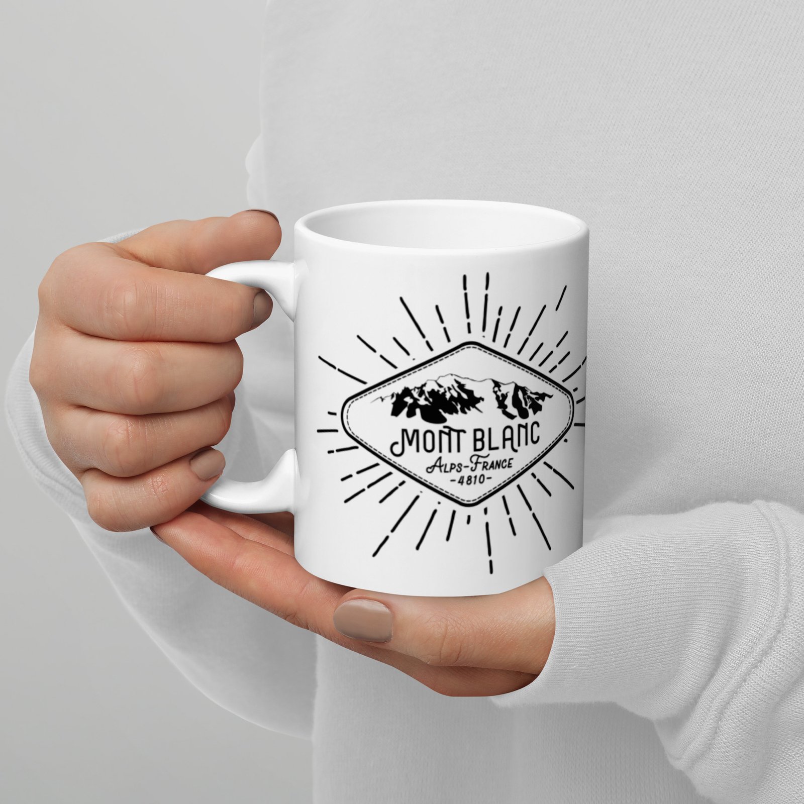 Taza blanca brillo Mountain Mont Blanc vista manos