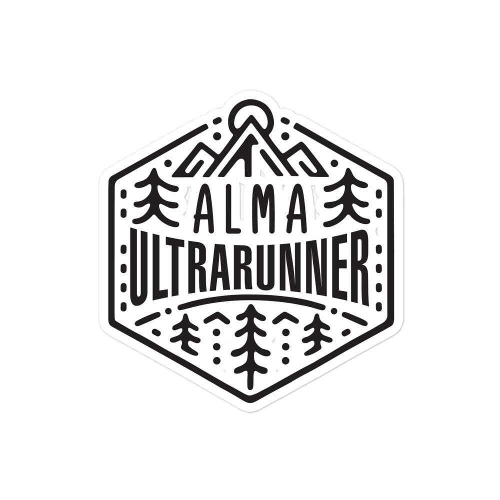 Pegatina vinilo Alma Ultra-Runner inspirada en corredores de ultradistancia sobre fondo blanco minimalista.